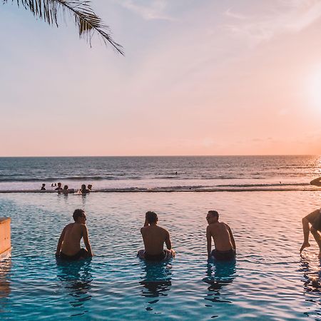 Lv8 Resort Hotel Canggu Kültér fotó