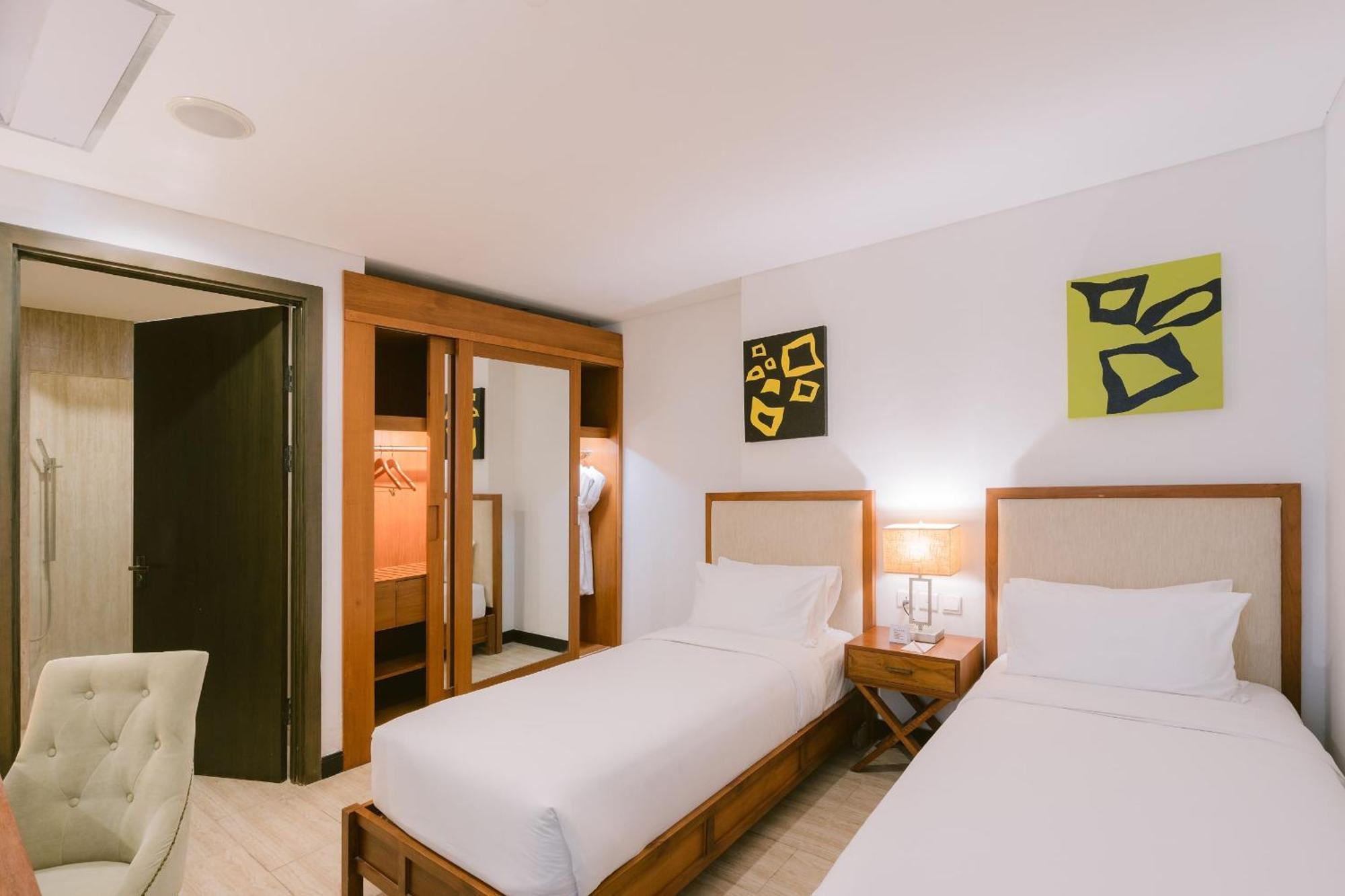 Lv8 Resort Hotel Canggu Kültér fotó