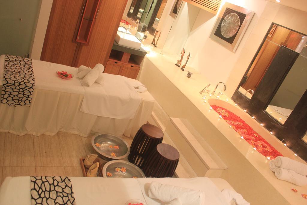 Lv8 Resort Hotel Canggu Kültér fotó